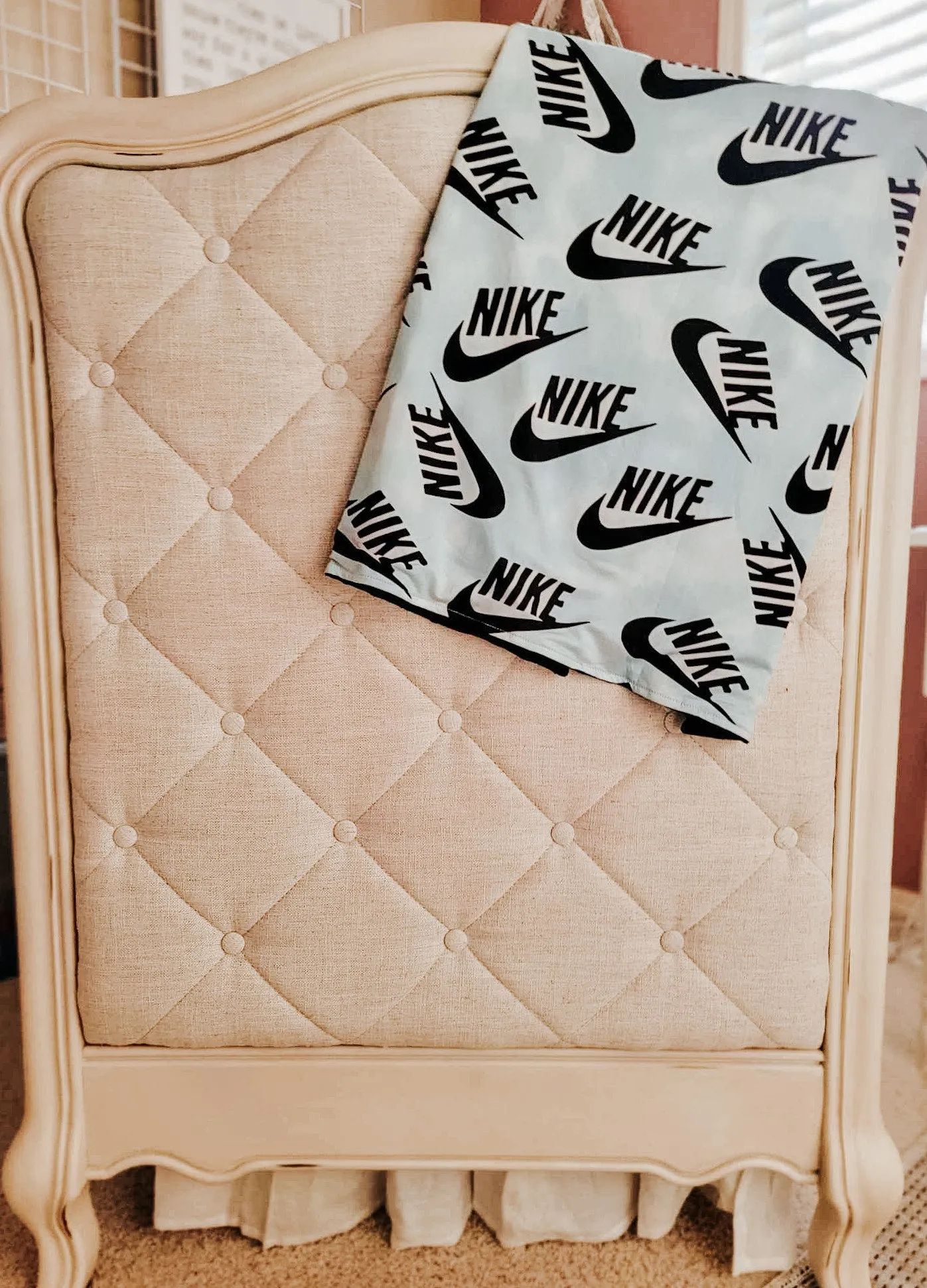 $10.00 EA - 3 PCs - Kids Minkey & Cotton Spandex Blankets - Nike