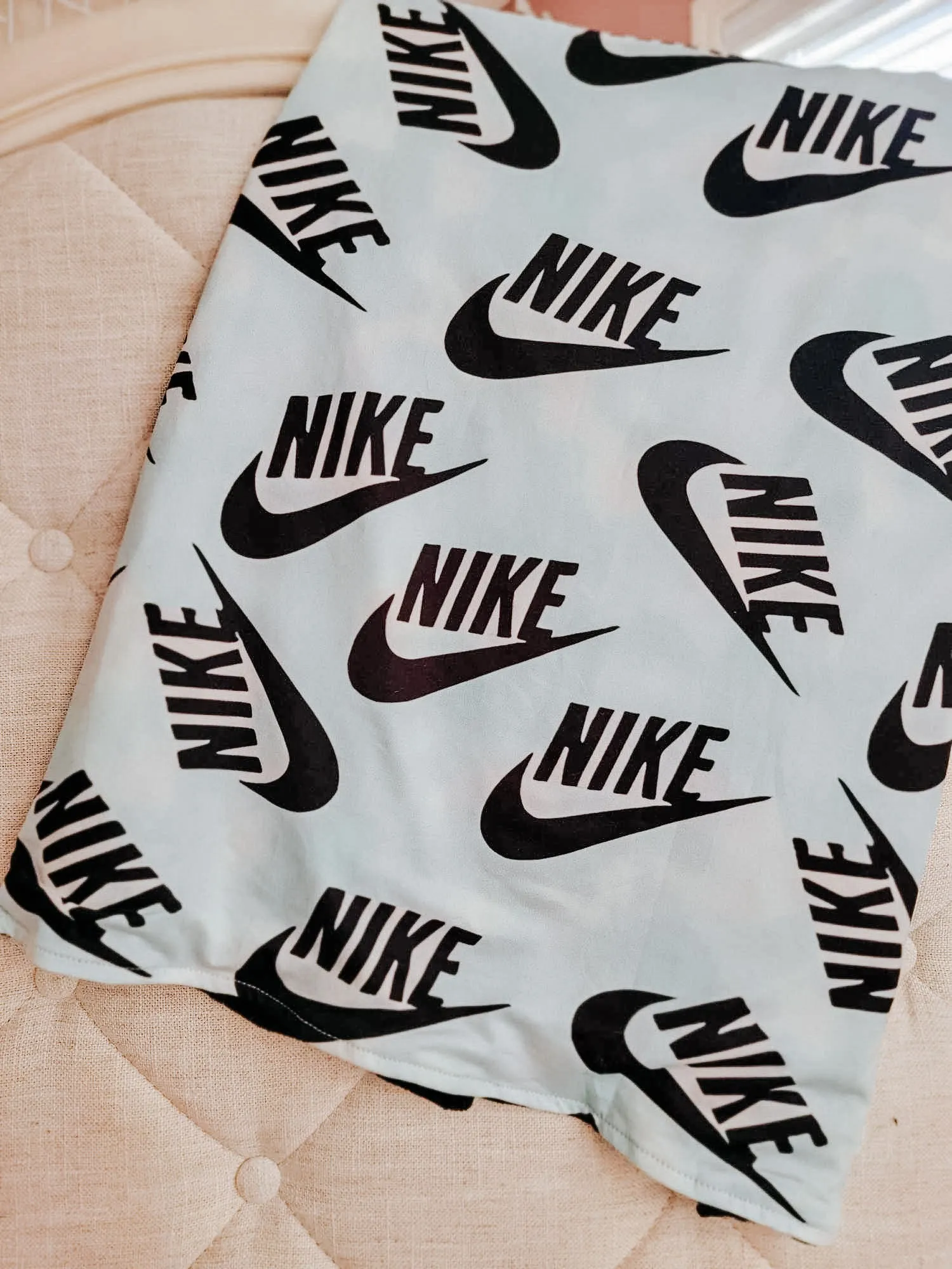 $10.00 EA - 3 PCs - Kids Minkey & Cotton Spandex Blankets - Nike