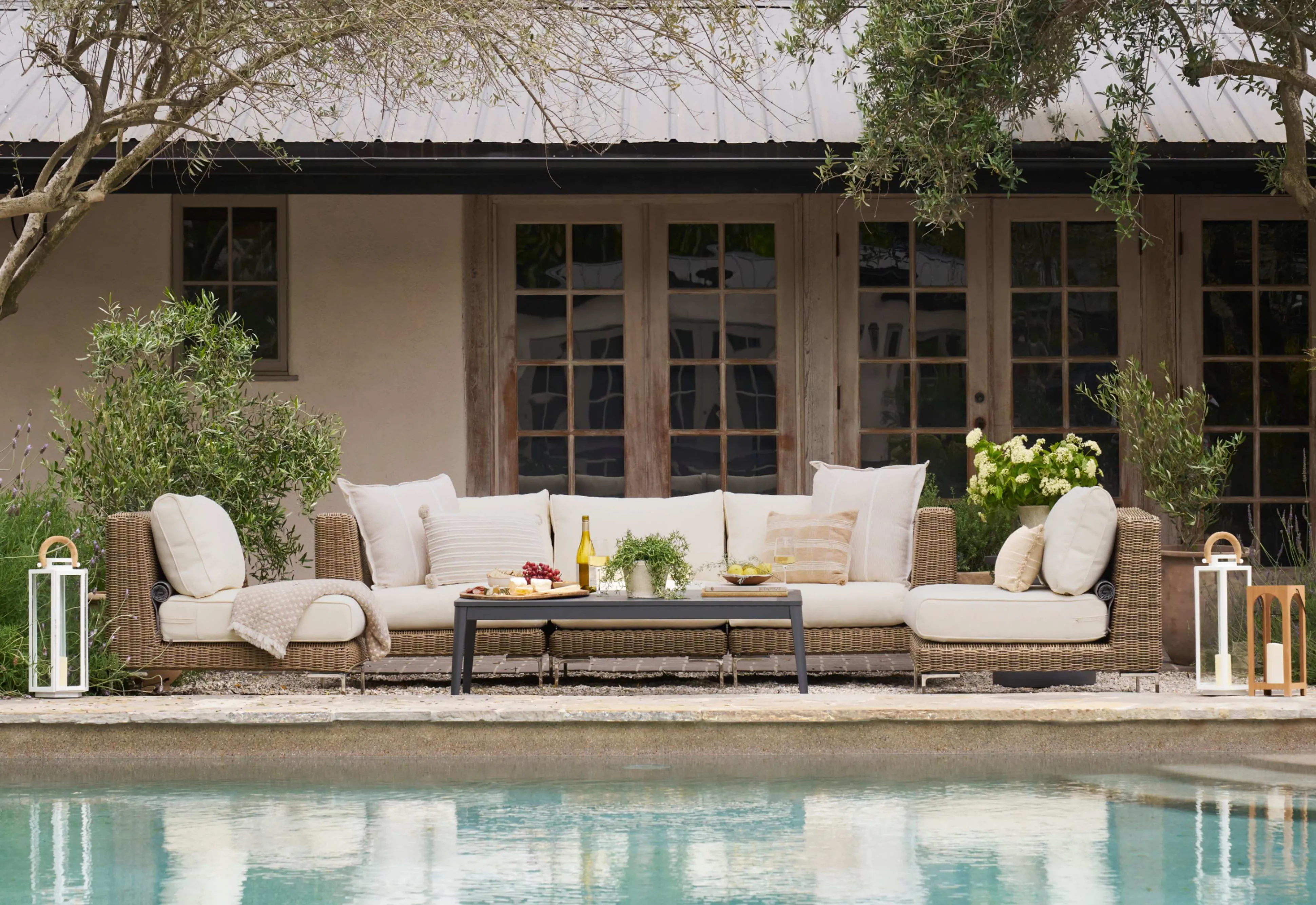 Aluminum Outdoor Coffee Table By Outer