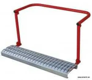 AME 62030 Folding Tire Step
