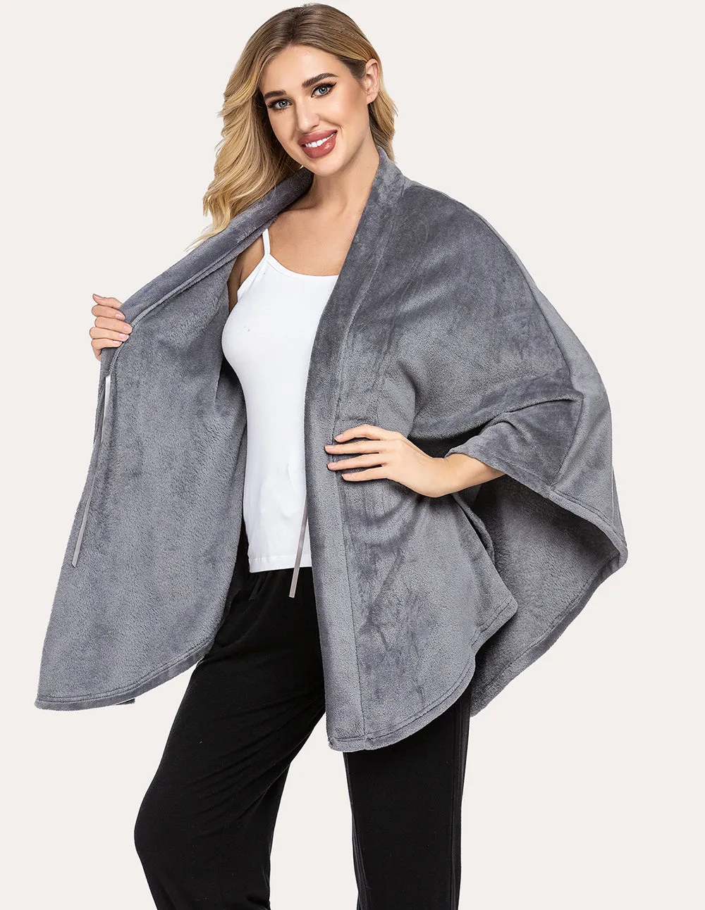 Ekouaer Flannel Shawl Ponchos (US Only)