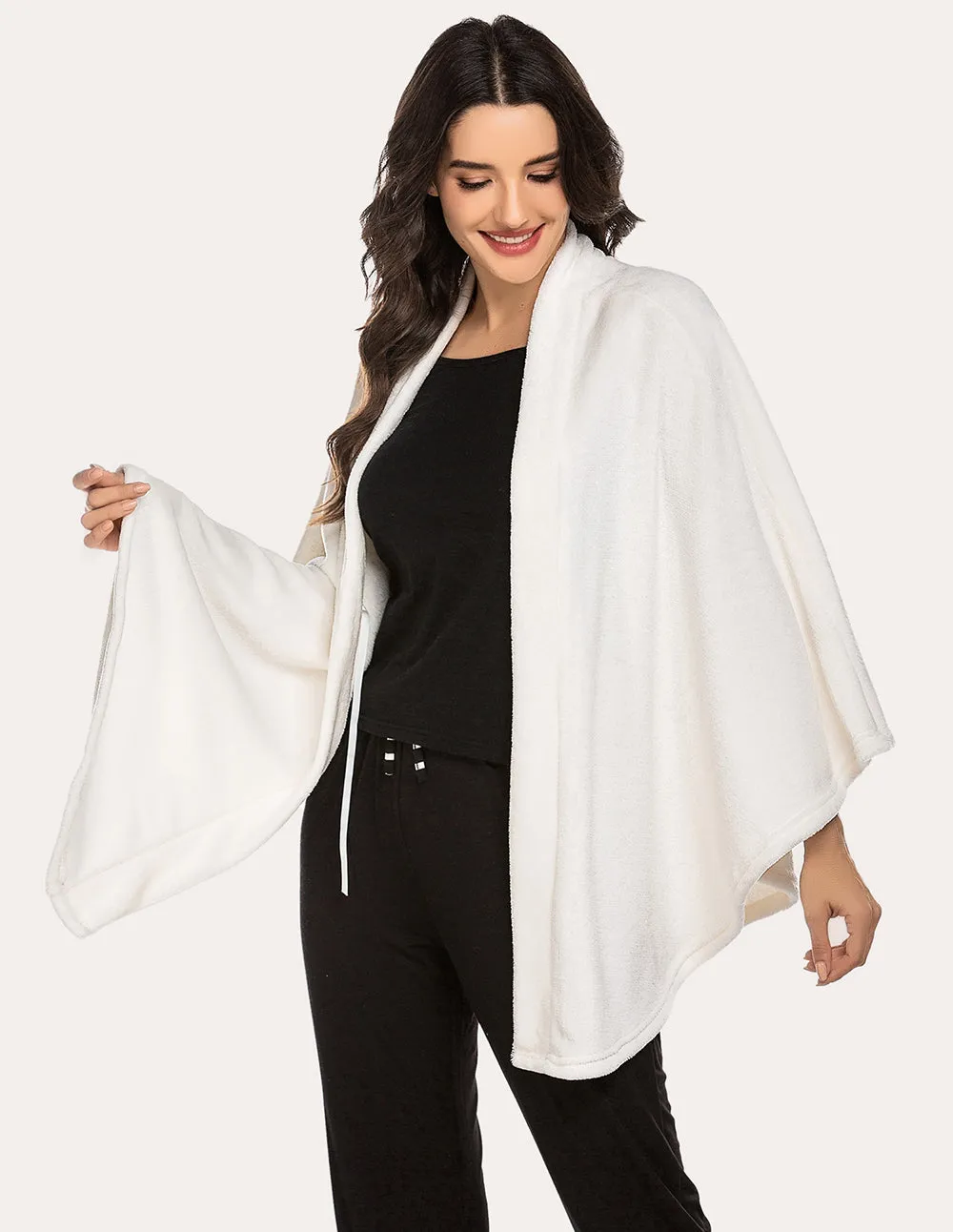 Ekouaer Flannel Shawl Ponchos (US Only)