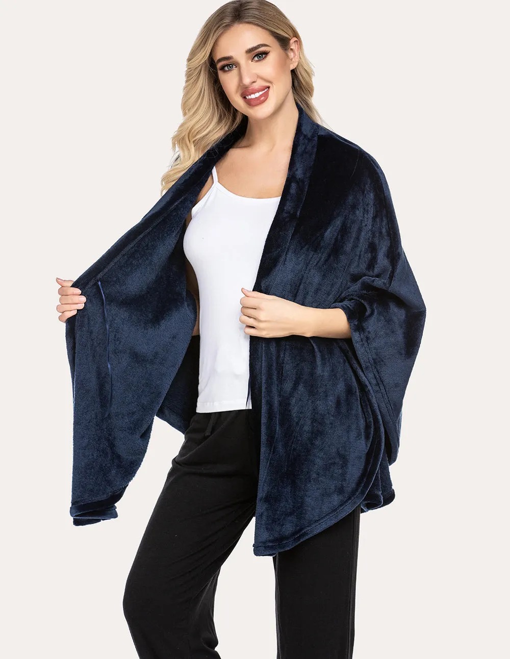 Ekouaer Flannel Shawl Ponchos (US Only)
