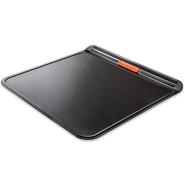 Le Creuset 18" x 14" (46cm x 36cm) Toughened Non-Stick Insulated Cookie Sheet