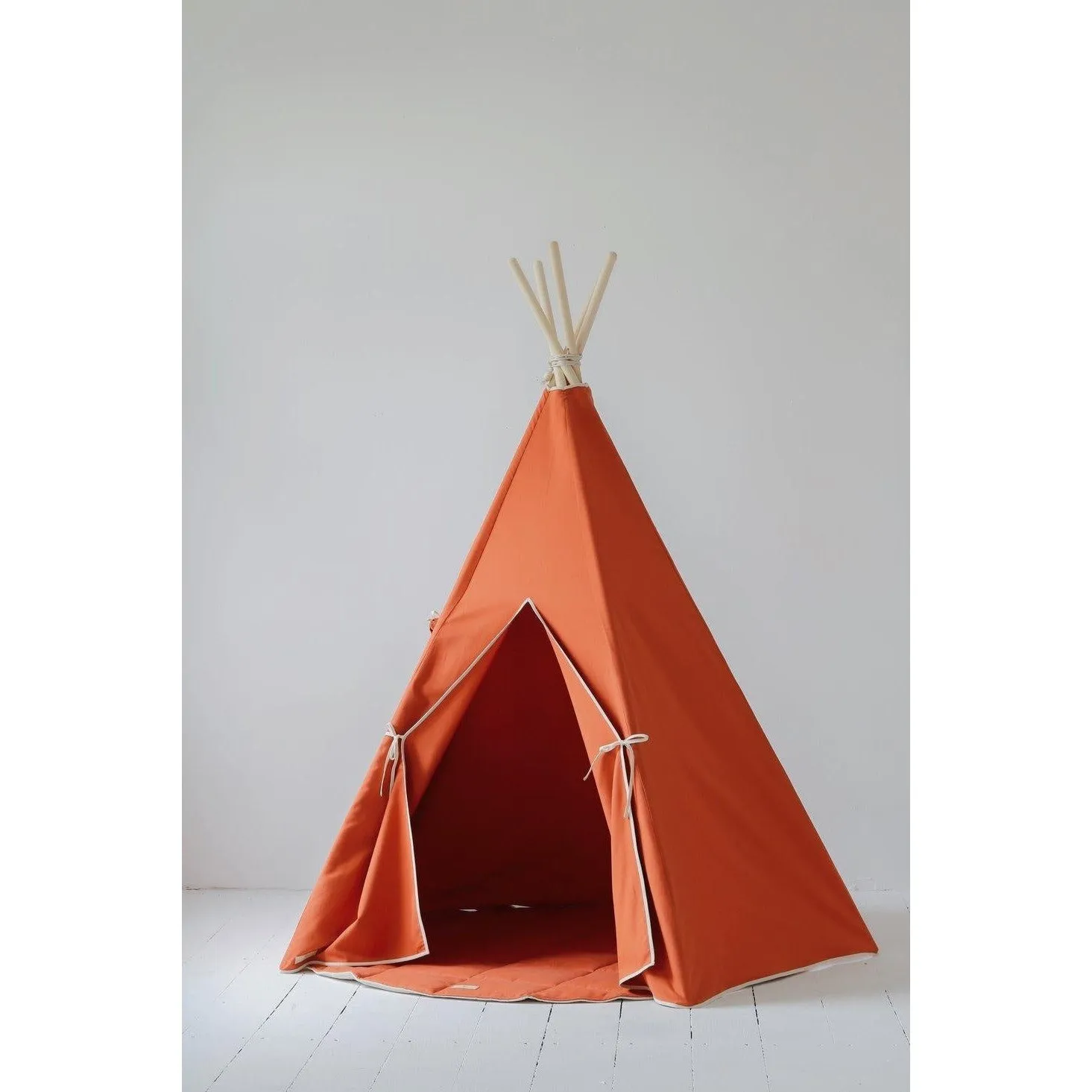 Red Fox Teepee Tent