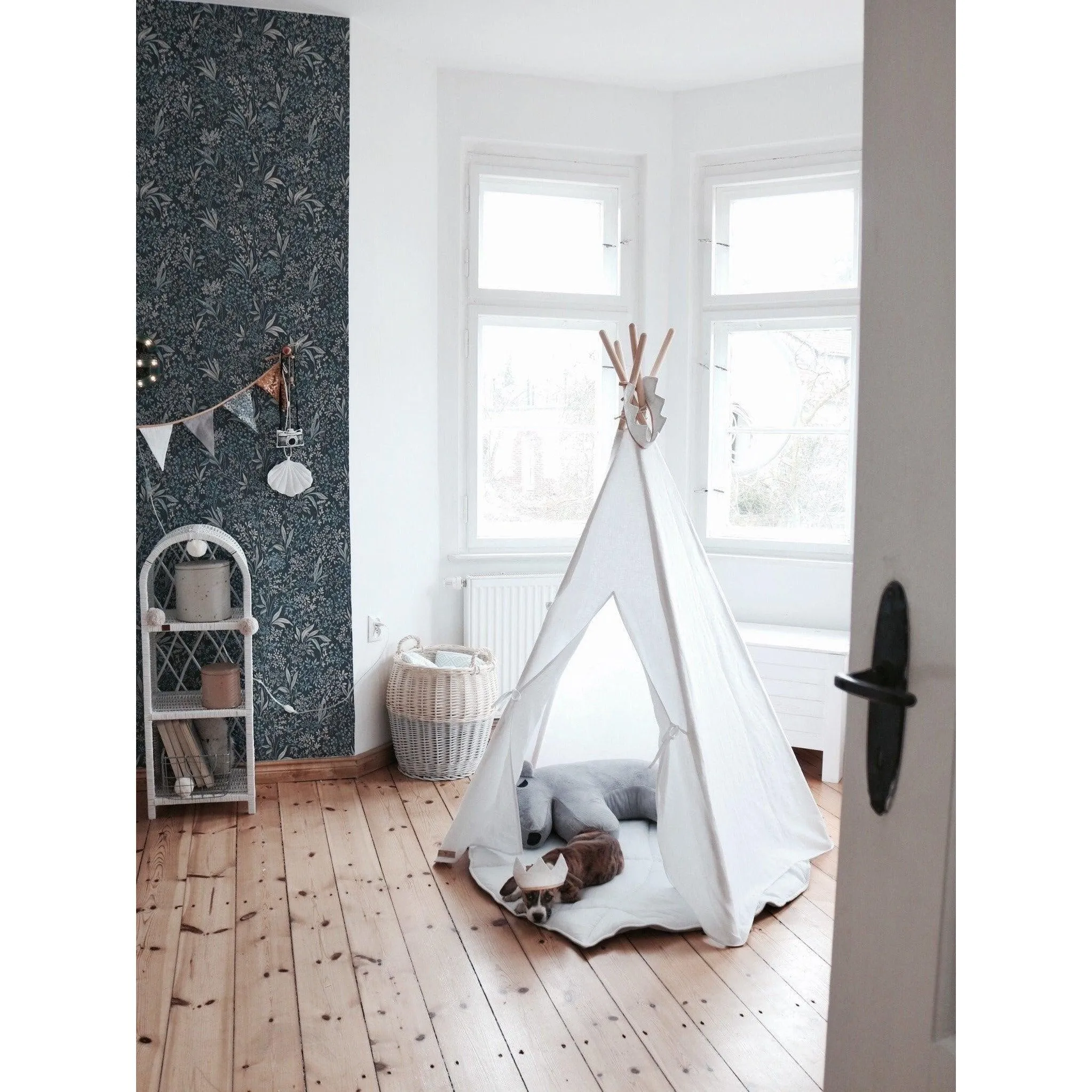 White Linen Teepee Tent